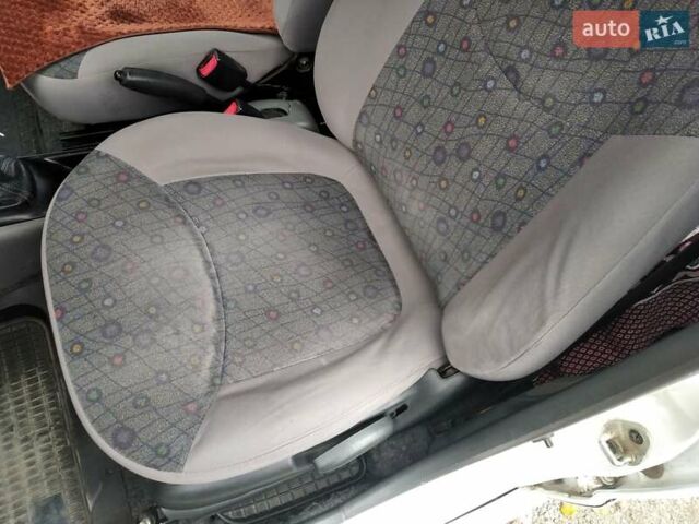 Білий Деу Матіз, об'ємом двигуна 1 л та пробігом 150 тис. км за 2500 $, фото 13 на Automoto.ua