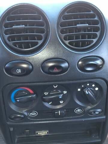 Білий Деу Матіз, об'ємом двигуна 0.8 л та пробігом 95 тис. км за 3000 $, фото 10 на Automoto.ua