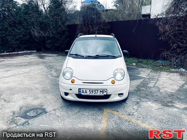 Білий Деу Матіз, об'ємом двигуна 0.8 л та пробігом 165 тис. км за 2399 $, фото 2 на Automoto.ua