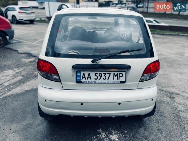 Белый Дэу Матиз, объемом двигателя 0.8 л и пробегом 165 тыс. км за 2200 $, фото 5 на Automoto.ua