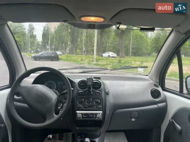Белый Дэу Матиз, объемом двигателя 0.8 л и пробегом 114 тыс. км за 2300 $, фото 4 на Automoto.ua