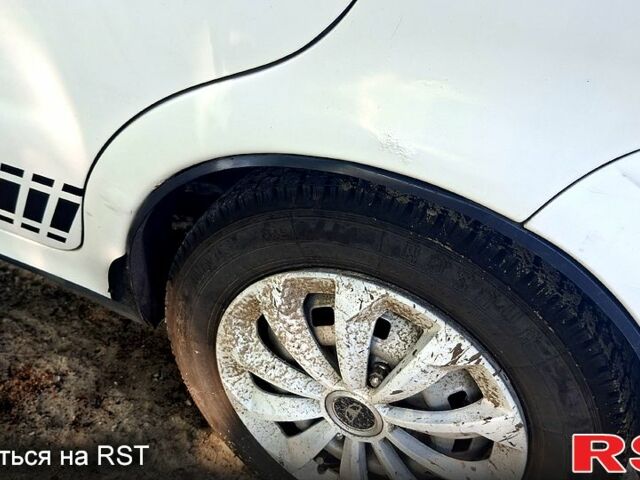 Белый Дэу Матиз, объемом двигателя 0.8 л и пробегом 880 тыс. км за 2600 $, фото 6 на Automoto.ua