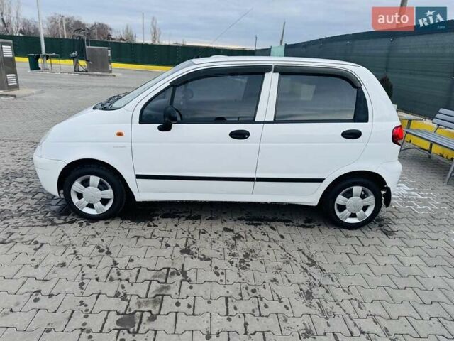 Білий Деу Матіз, об'ємом двигуна 0.8 л та пробігом 72 тис. км за 3300 $, фото 5 на Automoto.ua