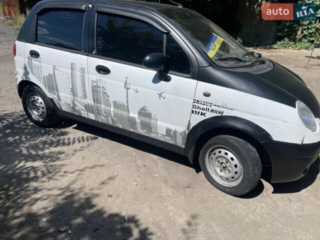 Белый Дэу Матиз, объемом двигателя 0.8 л и пробегом 150 тыс. км за 2100 $, фото 5 на Automoto.ua