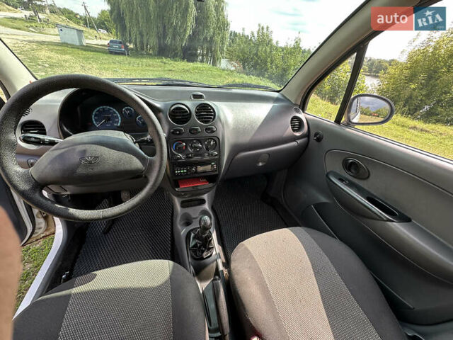 Білий Деу Матіз, об'ємом двигуна 0.8 л та пробігом 71 тис. км за 3100 $, фото 16 на Automoto.ua