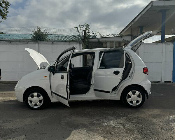 Білий Деу Матіз, об'ємом двигуна 0.8 л та пробігом 70 тис. км за 3800 $, фото 15 на Automoto.ua