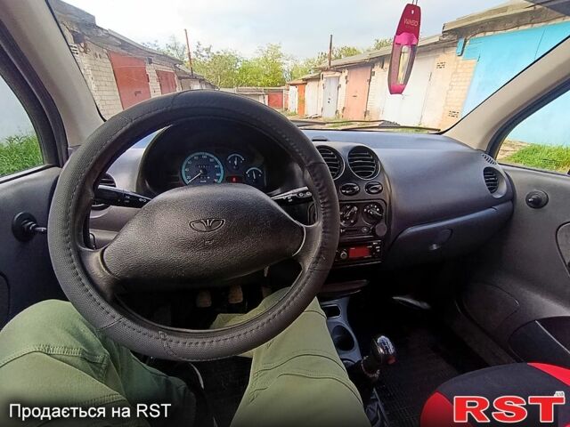 Белый Дэу Матиз, объемом двигателя 0.8 л и пробегом 147 тыс. км за 1750 $, фото 12 на Automoto.ua