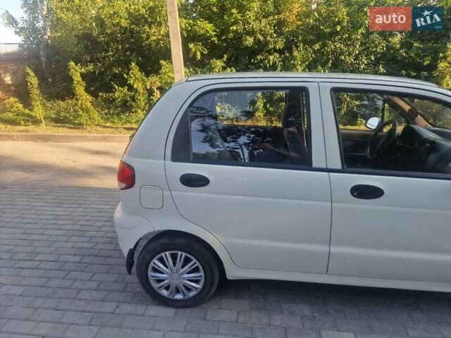 Білий Деу Матіз, об'ємом двигуна 0.8 л та пробігом 83 тис. км за 2650 $, фото 14 на Automoto.ua