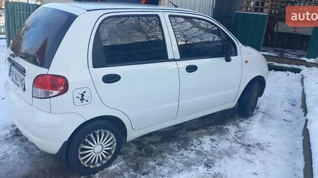 Білий Деу Матіз, об'ємом двигуна 0.8 л та пробігом 143 тис. км за 2400 $, фото 3 на Automoto.ua