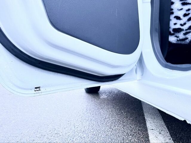 Белый Дэу Матиз, объемом двигателя 0.8 л и пробегом 122 тыс. км за 2500 $, фото 10 на Automoto.ua