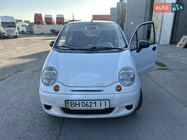 Белый Дэу Матиз, объемом двигателя 0.8 л и пробегом 140 тыс. км за 1550 $, фото 16 на Automoto.ua