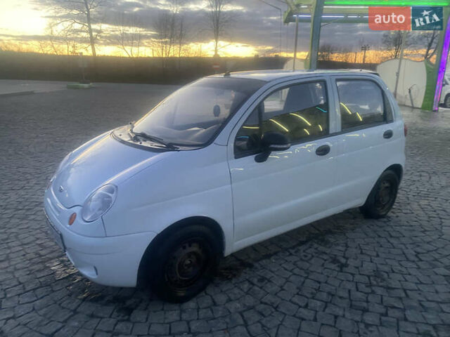 Білий Деу Матіз, об'ємом двигуна 0.8 л та пробігом 98 тис. км за 2200 $, фото 1 на Automoto.ua