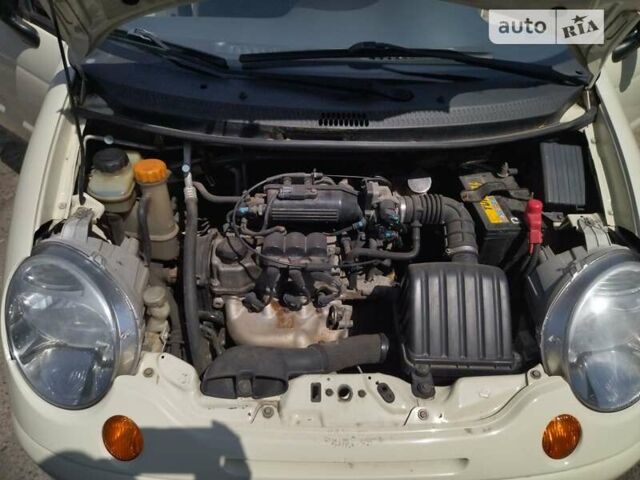 Белый Дэу Матиз, объемом двигателя 0.8 л и пробегом 90 тыс. км за 3200 $, фото 9 на Automoto.ua