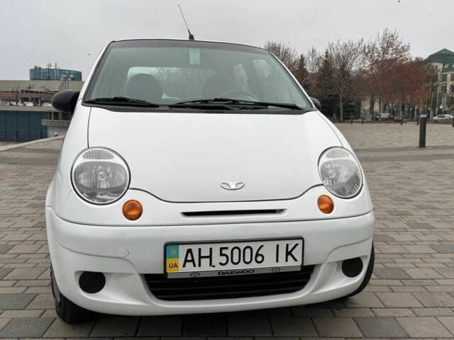 Белый Дэу Матиз, объемом двигателя 0.8 л и пробегом 66 тыс. км за 2600 $, фото 1 на Automoto.ua