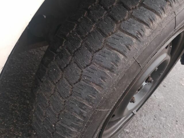 Белый Дэу Матиз, объемом двигателя 0.8 л и пробегом 60 тыс. км за 2133 $, фото 3 на Automoto.ua