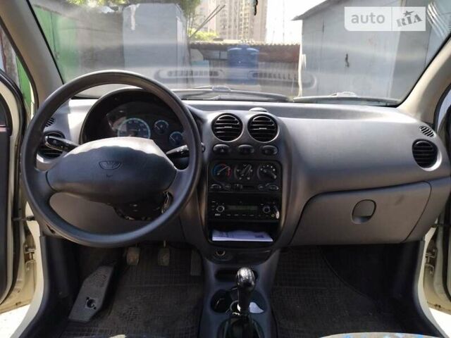 Белый Дэу Матиз, объемом двигателя 0.8 л и пробегом 90 тыс. км за 3200 $, фото 8 на Automoto.ua