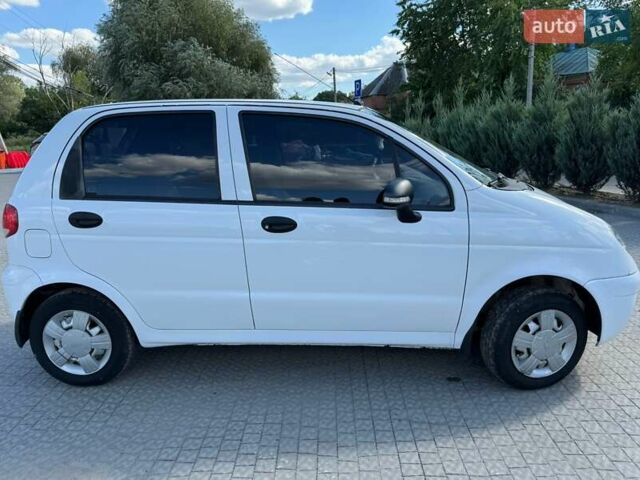 Білий Деу Матіз, об'ємом двигуна 0.8 л та пробігом 80 тис. км за 3400 $, фото 8 на Automoto.ua