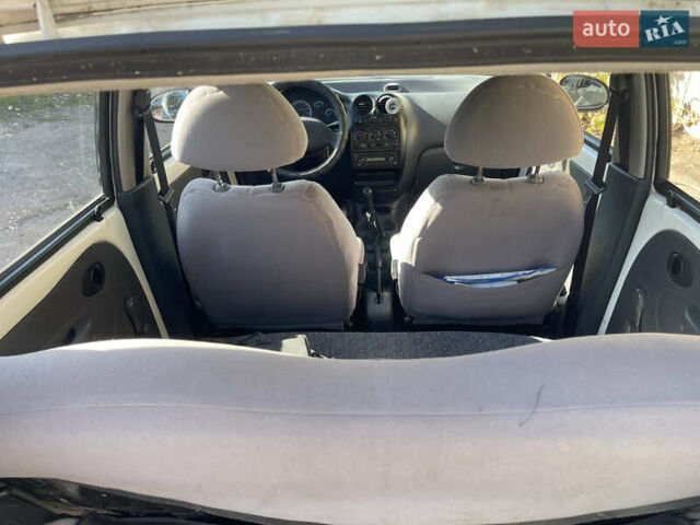 Білий Деу Матіз, об'ємом двигуна 0.8 л та пробігом 116 тис. км за 2250 $, фото 7 на Automoto.ua