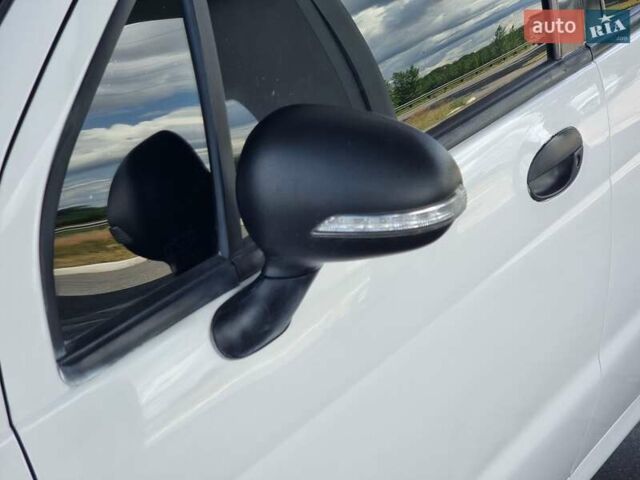 Дэу Матиз 2013 в Днепре (Днепропетровске) на Automoto.ua Белый Дэу Матиз, объемом двигателя 0.8 л и пробегом 188 тыс. км за 2200 $, фото 23 на Automoto.ua