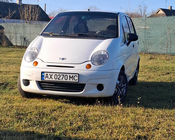 Белый Дэу Матиз, объемом двигателя 0.8 л и пробегом 115 тыс. км за 2300 $, фото 3 на Automoto.ua