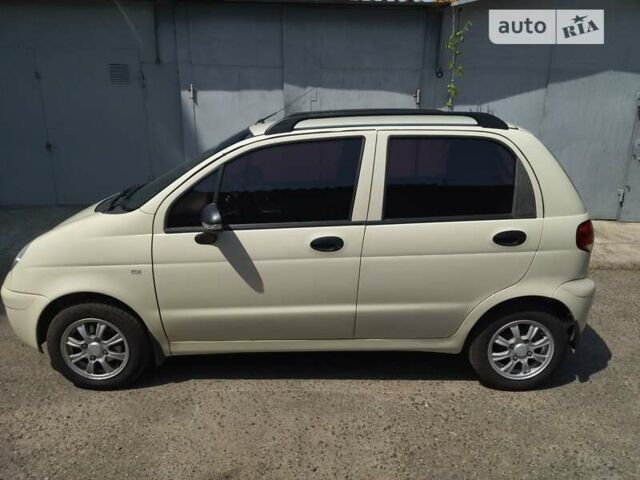 Белый Дэу Матиз, объемом двигателя 0.8 л и пробегом 90 тыс. км за 3200 $, фото 1 на Automoto.ua