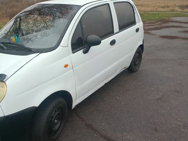 Белый Дэу Матиз, объемом двигателя 0.8 л и пробегом 60 тыс. км за 2133 $, фото 6 на Automoto.ua