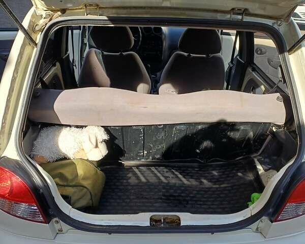 Білий Деу Матіз, об'ємом двигуна 0.8 л та пробігом 80 тис. км за 2600 $, фото 14 на Automoto.ua