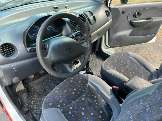 Білий Деу Матіз, об'ємом двигуна 0.8 л та пробігом 168 тис. км за 2000 $, фото 12 на Automoto.ua