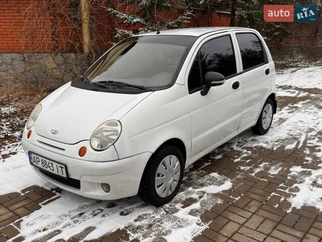 Білий Деу Матіз, об'ємом двигуна 0.8 л та пробігом 86 тис. км за 1999 $, фото 2 на Automoto.ua