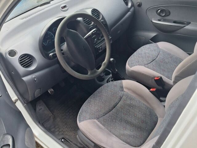 Білий Деу Матіз, об'ємом двигуна 0.8 л та пробігом 114 тис. км за 2700 $, фото 8 на Automoto.ua