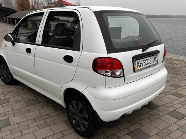 Белый Дэу Матиз, объемом двигателя 0.8 л и пробегом 66 тыс. км за 2600 $, фото 3 на Automoto.ua