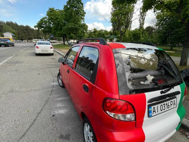 Білий Деу Матіз, об'ємом двигуна 0.8 л та пробігом 168 тис. км за 2000 $, фото 3 на Automoto.ua