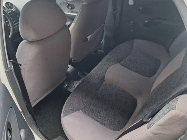 Білий Деу Матіз, об'ємом двигуна 0.8 л та пробігом 114 тис. км за 2700 $, фото 9 на Automoto.ua