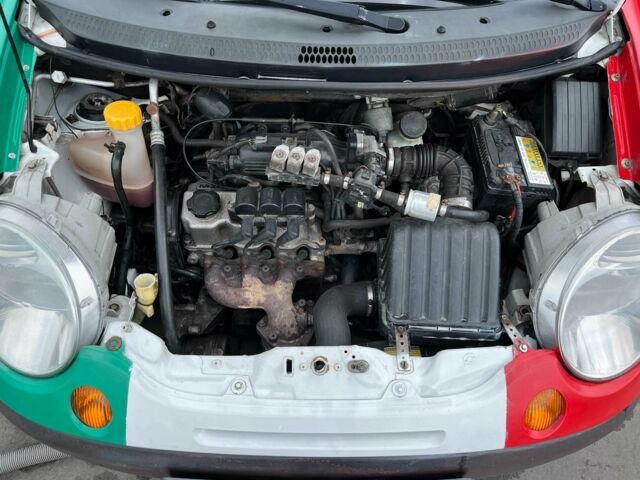 Білий Деу Матіз, об'ємом двигуна 0.8 л та пробігом 168 тис. км за 2000 $, фото 6 на Automoto.ua