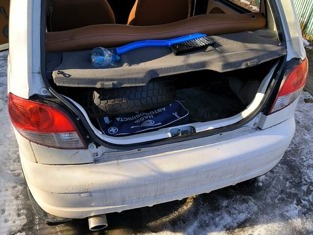 Белый Дэу Матиз, объемом двигателя 0.8 л и пробегом 191 тыс. км за 2800 $, фото 6 на Automoto.ua