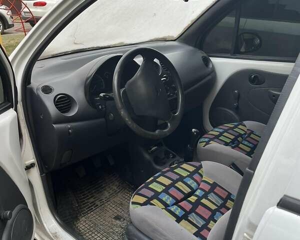 Білий Деу Матіз, об'ємом двигуна 0.8 л та пробігом 248 тис. км за 2600 $, фото 3 на Automoto.ua