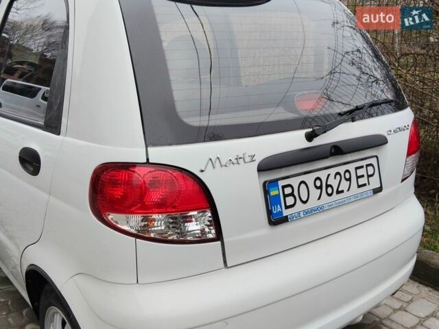 Білий Деу Матіз, об'ємом двигуна 0.8 л та пробігом 20 тис. км за 3800 $, фото 10 на Automoto.ua