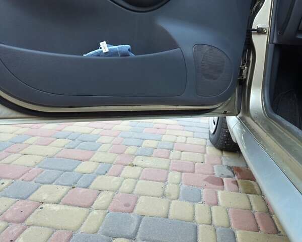 Бежевый Дэу Матиз, объемом двигателя 1 л и пробегом 43 тыс. км за 2600 $, фото 19 на Automoto.ua