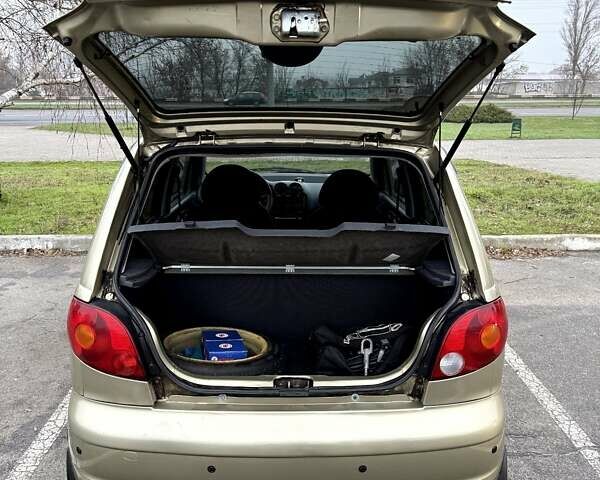 Бежевый Дэу Матиз, объемом двигателя 0.8 л и пробегом 118 тыс. км за 3300 $, фото 20 на Automoto.ua