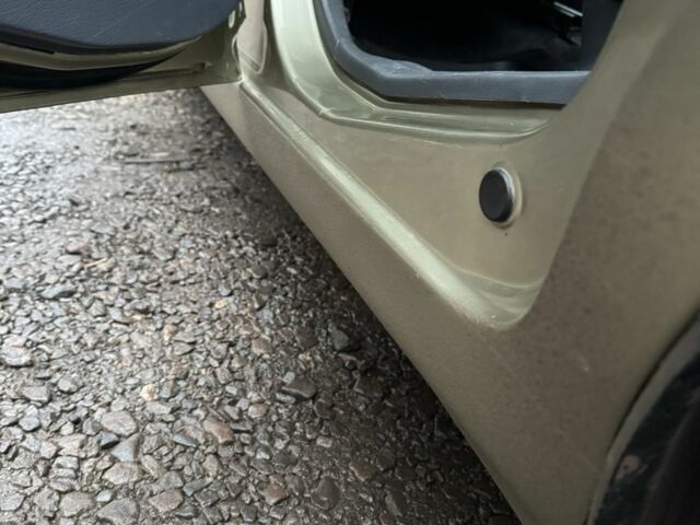 Бежевый Дэу Матиз, объемом двигателя 0.8 л и пробегом 210 тыс. км за 2550 $, фото 12 на Automoto.ua