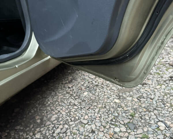 Бежевый Дэу Матиз, объемом двигателя 0.8 л и пробегом 210 тыс. км за 2550 $, фото 13 на Automoto.ua