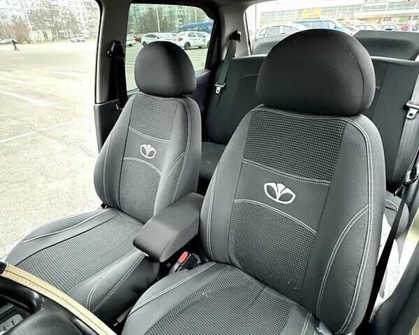 Бежевый Дэу Матиз, объемом двигателя 0.8 л и пробегом 118 тыс. км за 3300 $, фото 18 на Automoto.ua