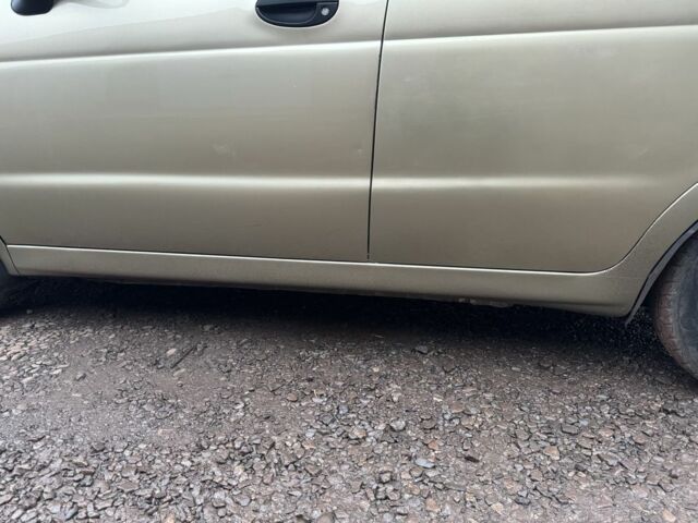 Бежевый Дэу Матиз, объемом двигателя 0.8 л и пробегом 210 тыс. км за 2550 $, фото 6 на Automoto.ua