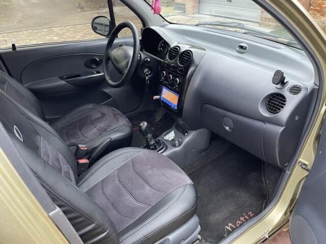 Бежевый Дэу Матиз, объемом двигателя 0.8 л и пробегом 125 тыс. км за 2850 $, фото 6 на Automoto.ua