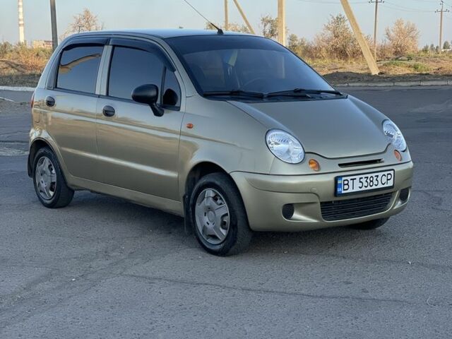 Бежевий Деу Матіз, об'ємом двигуна 0.8 л та пробігом 122 тис. км за 2400 $, фото 4 на Automoto.ua