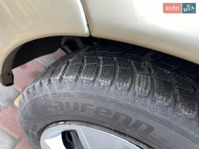 Бежевый Дэу Матиз, объемом двигателя 0.8 л и пробегом 129 тыс. км за 2850 $, фото 15 на Automoto.ua