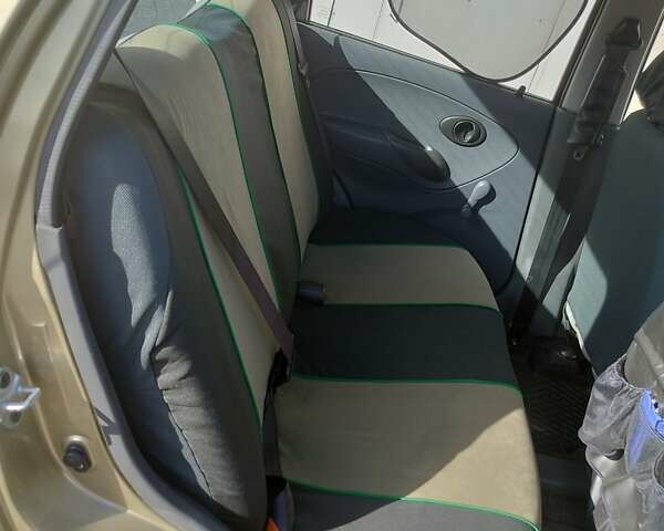 Бежевый Дэу Матиз, объемом двигателя 0.8 л и пробегом 154 тыс. км за 2300 $, фото 10 на Automoto.ua