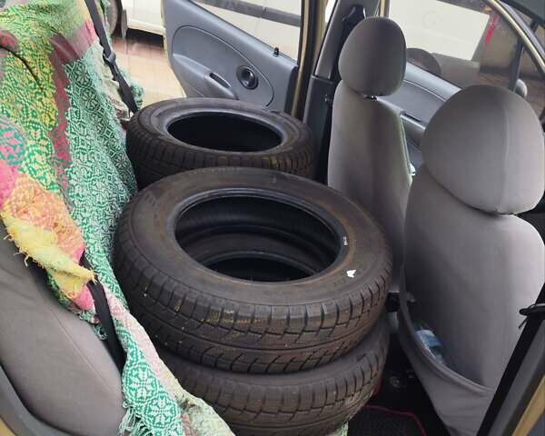 Бежевый Дэу Матиз, объемом двигателя 0.8 л и пробегом 185 тыс. км за 2500 $, фото 7 на Automoto.ua