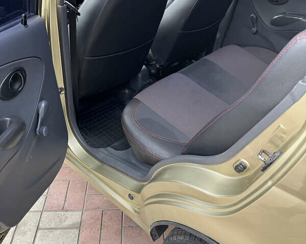 Дэу Матиз 2007 в Запорожье на Automoto.ua Бежевый Дэу Матиз, объемом двигателя 0.8 л и пробегом 127 тыс. км за 3500 $, фото 8 на Automoto.ua