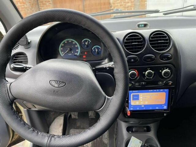 Бежевый Дэу Матиз, объемом двигателя 0.8 л и пробегом 125 тыс. км за 2850 $, фото 3 на Automoto.ua